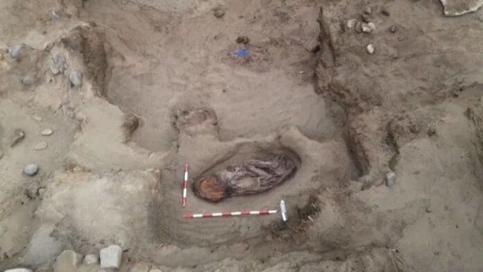 foto de restos de mujer civilizacion