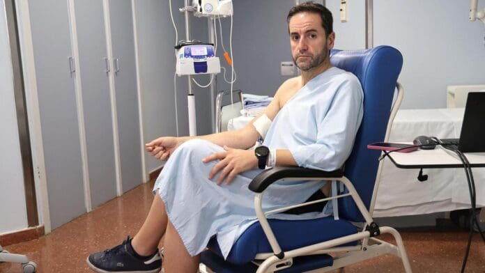 agua con gas casi acaba con la vida de un hombre