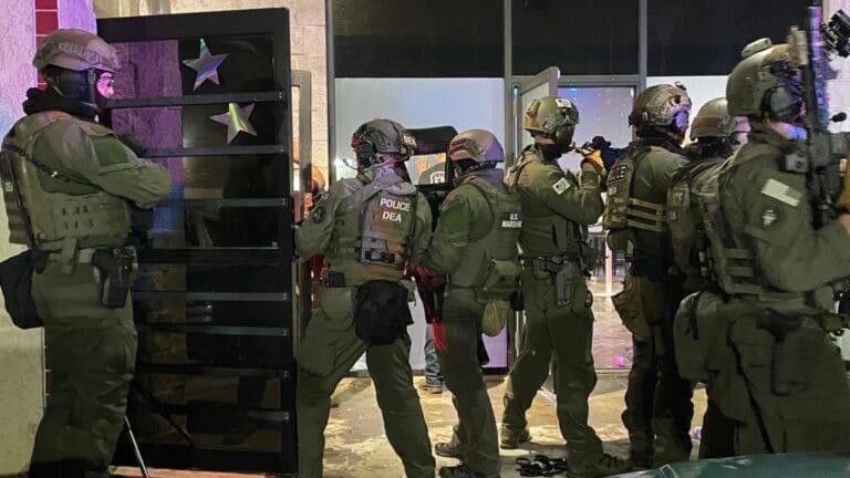 operativo policial en estados unidos