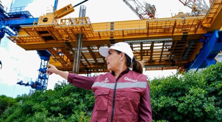 La construcción del Puente Nichupté de Cancún utiliza una tecnología única en México, destaca Mara Lezama.