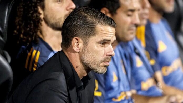 Echan a Fernando Gago de Boca Juniors tras su polémica salida de Chivas