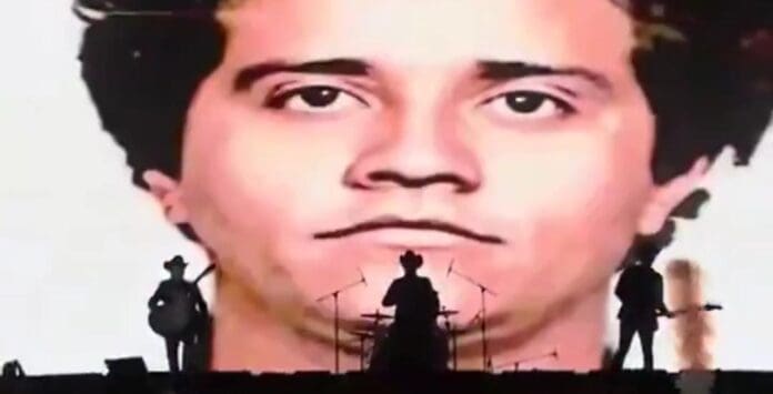 Multan con 1.8 mdp a Los Alegres del Barranco por rendir homenaje a 