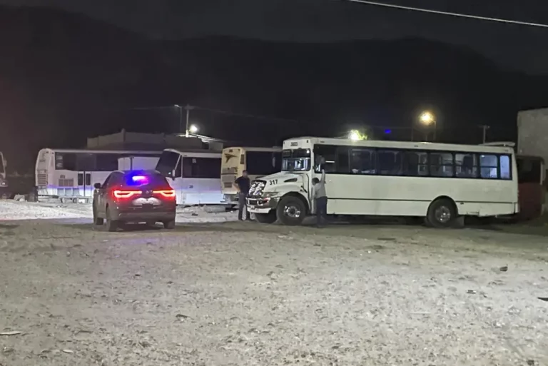 Video: Chofer encuentra a pasajero muerto dentro de un autobús en Saltillo, Coahuila