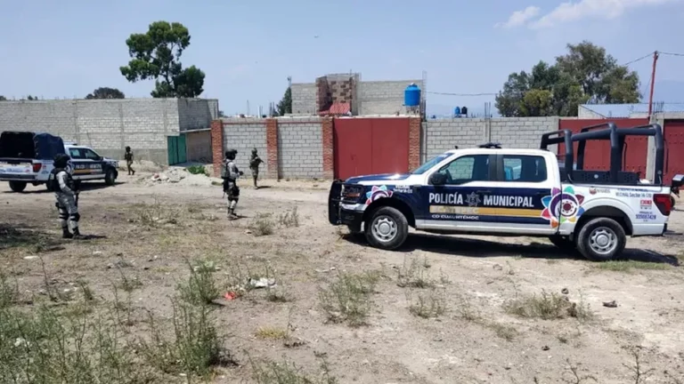 Hallan cadáver en zona de tiraderos en Ecatepec, Edomex