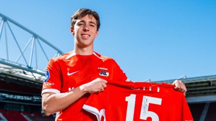 Video: Presentan al mexicano Mateo Chávez como nuevo futbolista del AZ Alkmaar