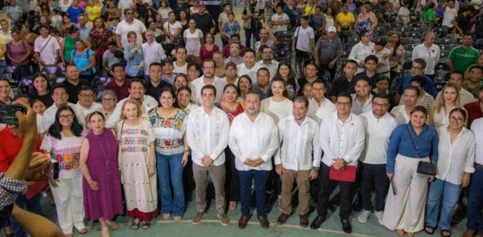 Estefanía Mercado y el senador Eugenio Segura encabezan el foro 