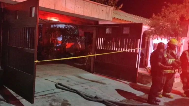 Muere adulto mayor tras incendiarse su casa en Torreón, Coahuila