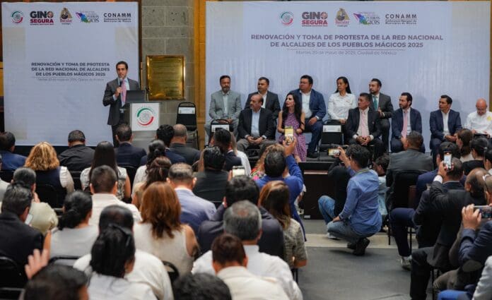 Pueblos Mágicos refuerzan alianzas para el desarrollo local, cultural y social: Gino Segura