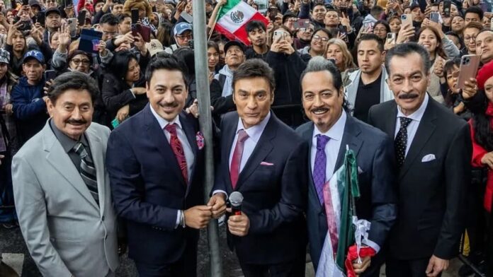 Inmortalizan a Los Tigres del Norte con su propia calle en Nueva York
