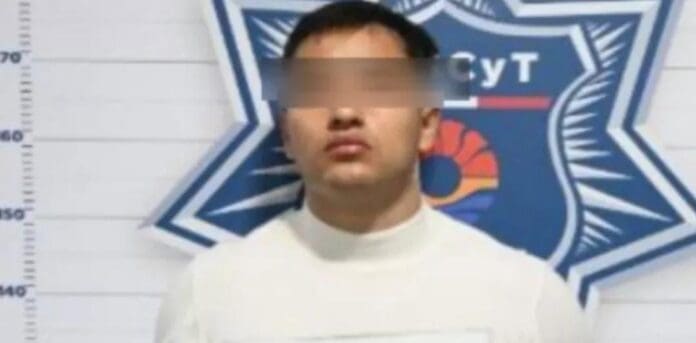 Detienen a sujeto de Guanajuato por violencia familiar en la Zona Hotelera de Cancún. El tipo agredió a su pareja.