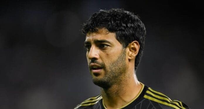 Futbolista mexicano Carlos Vela anuncia su retiro. Se va uno de los grandes talentos del balompié nacional.
