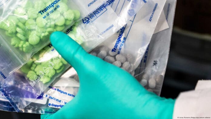 Autoridades de Europa desmantelan red de drogas vinculadas con el cártel de Sinaloa