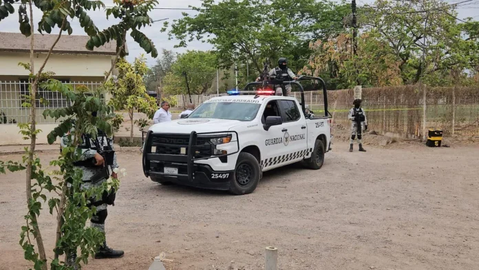 Asesinan a dos hombres junto a cancha de fútbol en Culiacán, Sinaloa