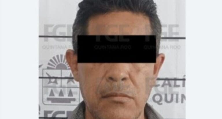 Detienen a sujeto que abusó de una menor de 16 años con discapacidad en Cancún. Ya quedó a disposición de las autoridades.