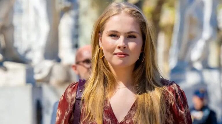 Princesa Amalia de Países Bajos se rompe el brazo tras caerse de su caballo