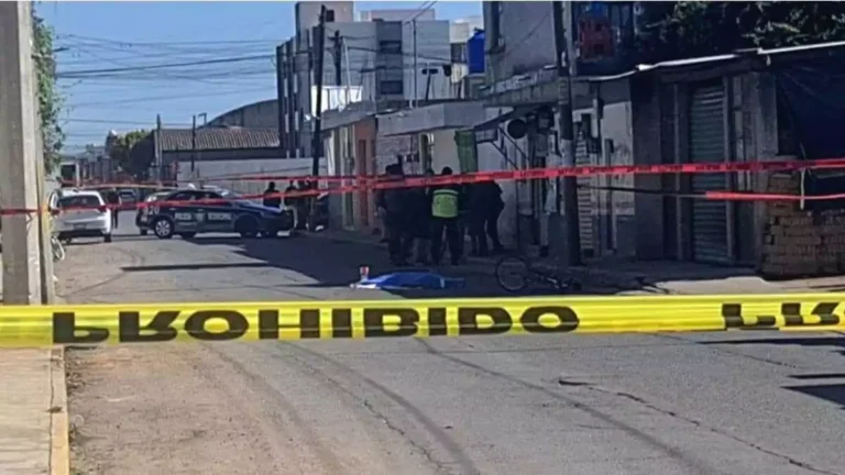 Niño de dos años muere atropellado tras salir solo de su casa en Toluca, Edomex