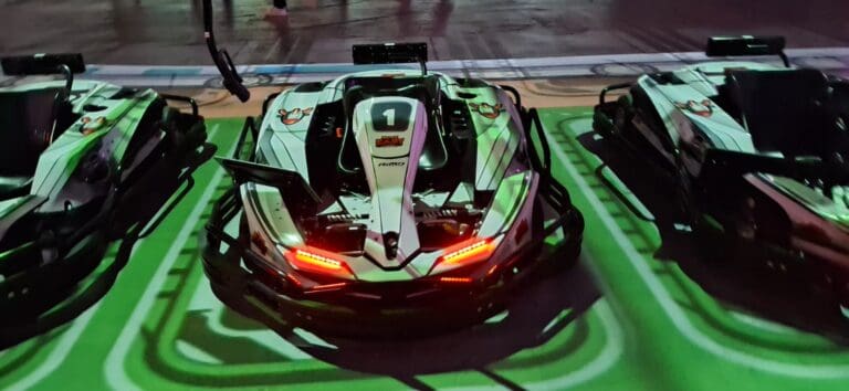 Inauguran BattleKart en Malecón Américas de Cancún. Se trata de un nuevo espacio de diversión para toda la familia.