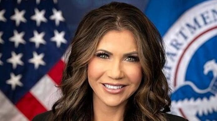 Kristi Noem, la funcionaria de Donald Trump que llama 