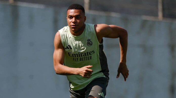 Hospitalizan a Kylian Mbappé por un cuadro agudo de gastroenteritis en Miami