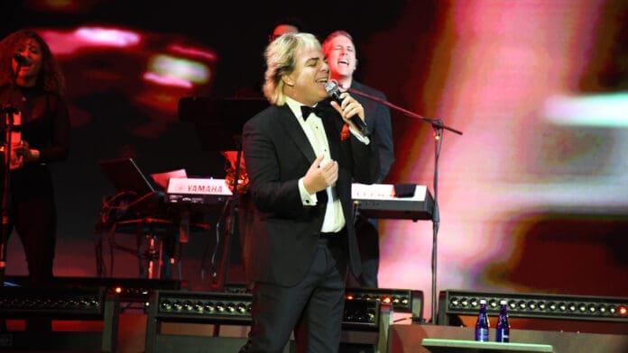 Video: Cristian Castro dice sentirse en una adolescencia eterna; no le gusta trabajar