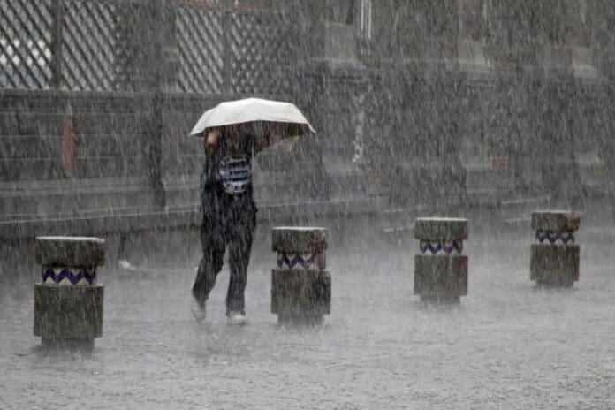 Por lluvias, algunas escuelas en Hidalgo podrían suspender clases
