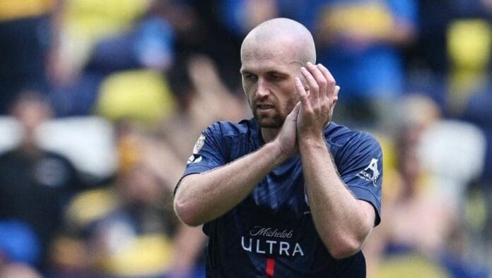 Conoce a Christian Gray, el maestro de secundaria que eliminó a Boca Juniors del Mundial de Clubes con su gol.