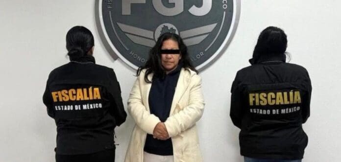 La edil de Capulhuac, Edomex amenazó con mutilar dedos a empleada del DIF; la acusó de andar con su esposo.