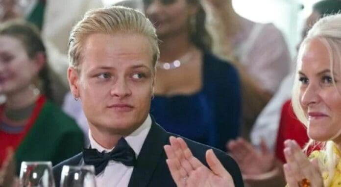 Hijo de la princesa heredera de Noruega es acusado de violación y agresiones. Trascendió que serían varias las víctimas.