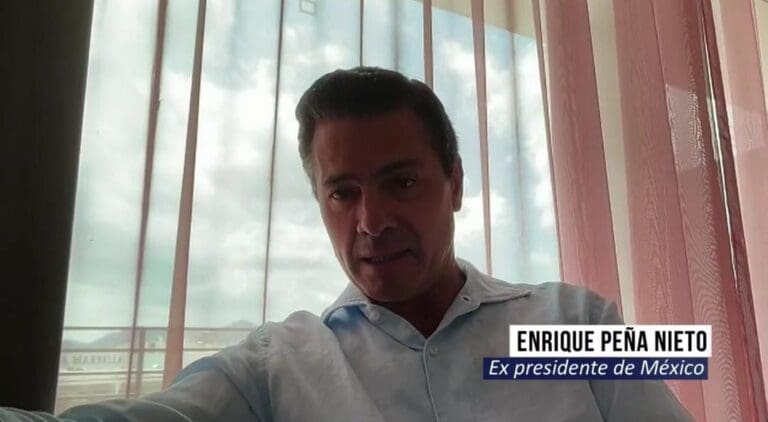 Enrique Peña Nieto niega haber recibido 25 millones de dólares de los dueños del software de espionaje Pegasus.