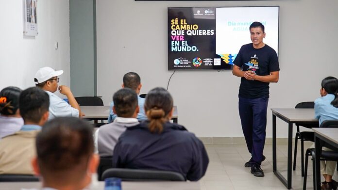 Aguakan impulsa la educación ambiental en docentes con curso-taller en Río Secreto