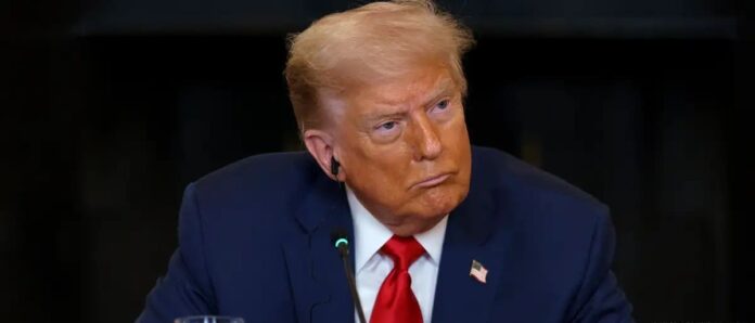 Anuncia Donald Trump aranceles del 30% contra México a partir del 1 de agosto