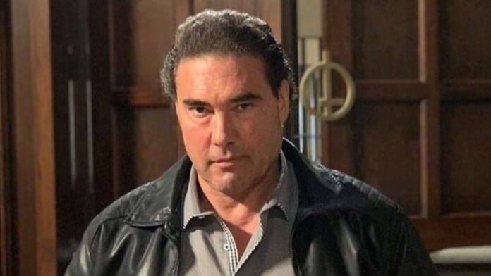 Video: Hijo del actor Eduardo Yáñez maneja un Uber tras haberle robado dinero a su padre