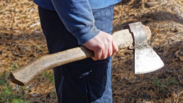 Empleado asesina a su jefe con un hacha en Ciudad Juárez, Chihuahua