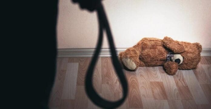 Detienen a sujeto por feminicidio de una menor en Cancún; era el padrastro. Es un nuevo crimen cometido en el destino.