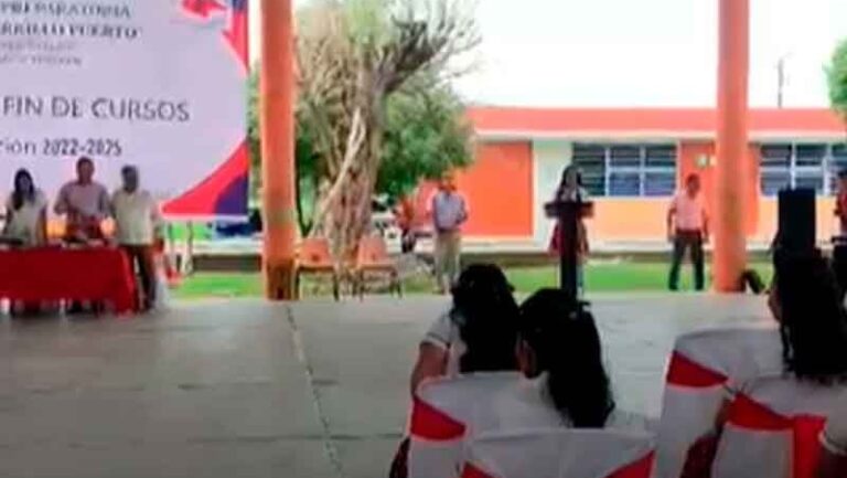 Video: Alumna denuncia acoso sexual por parte de 25 maestros en preparatoria de Chiapas