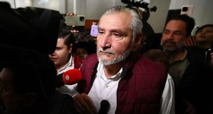 Reaparece Adán Augusto López en Consejo Nacional de Morena tras escándalo de su exsecretario de Seguridad.