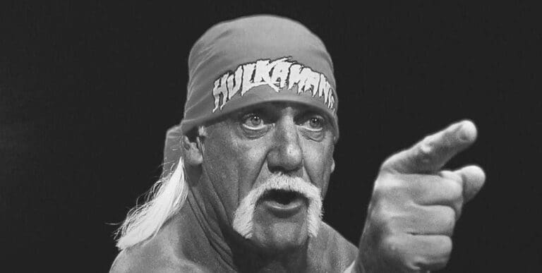 Fallece Hulk Hogan, leyenda de la lucha libre, a los 71 años de edad. Murió debido a problemas cardiacos en Florida.