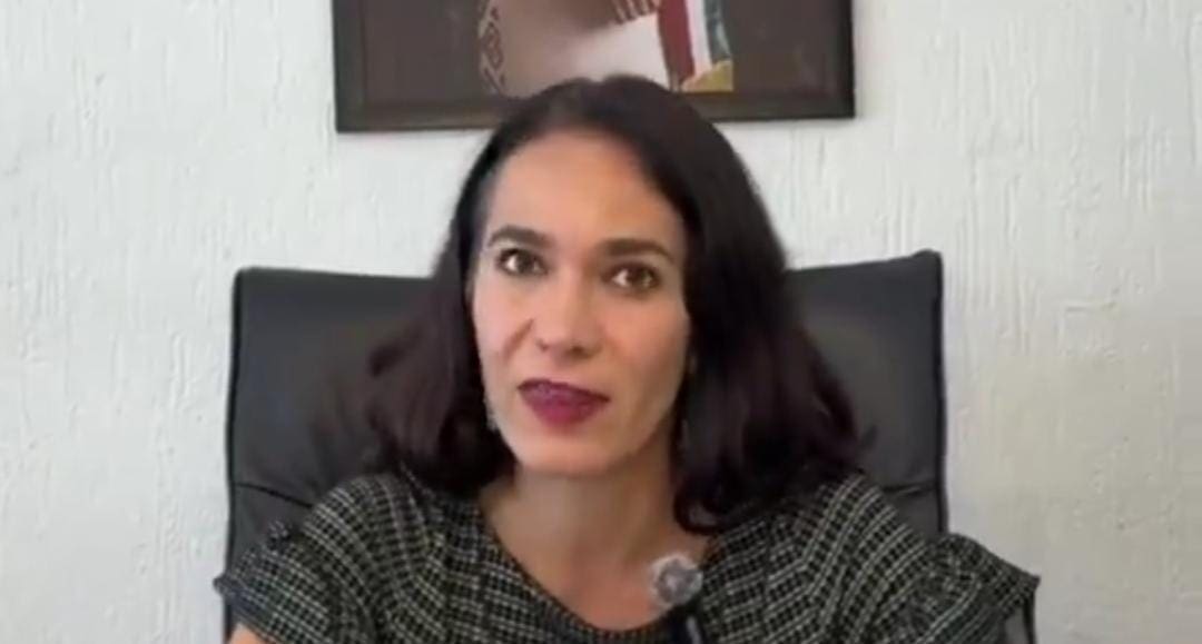 Video: Directora de Tiendas ISSSTE acusa a Unilever de no quererles vender productos