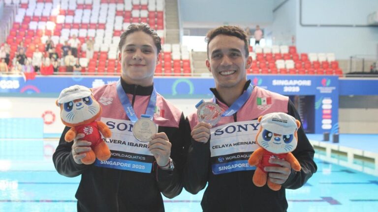 Video: Juan Celaya y Osmar Olvera ganan plata para México en el Mundial de Clavados en Singapur