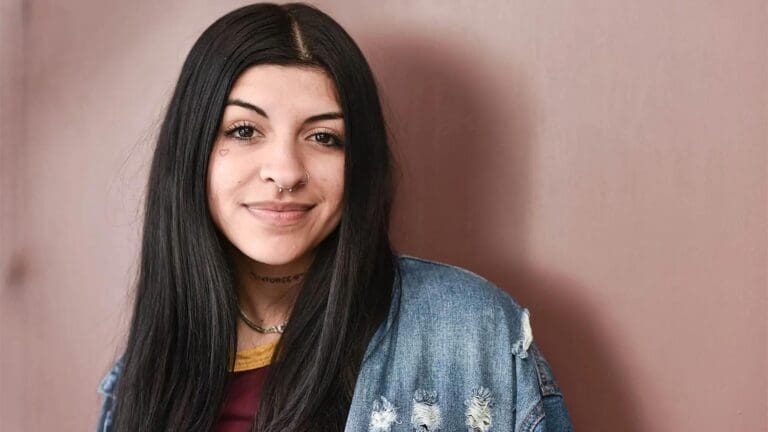 Cantante Cazzu revela que no tiene dinero; se mudó de casa porque no le alcanzaba para la renta