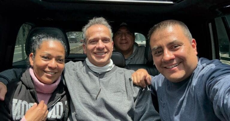 Recuerda Claudia Sheinbaum la participación de Genaro García Luna y Carlos Loret en caso de Israel Vallarta. Destacó que por el montaje en el que ambos estuvieron involucrados, el afectado pasó 20 años preso sin sentencia.