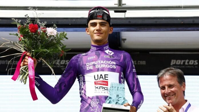 Ciclista Isaac del Toro se convierte en el primer mexicano en ganar la Vuelta a Burgos