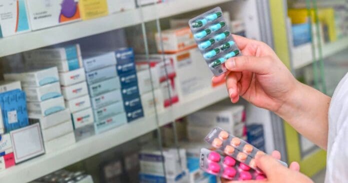 Mexicanos gastan 7.9% más en salud; alza perjudica a hogares de bajos ingresos