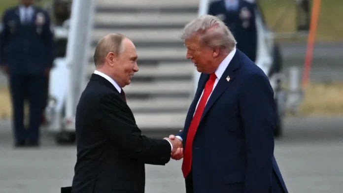 Donald Trump y Vladímir Putin inician histórica reunión en Alaska, Estados Unidos