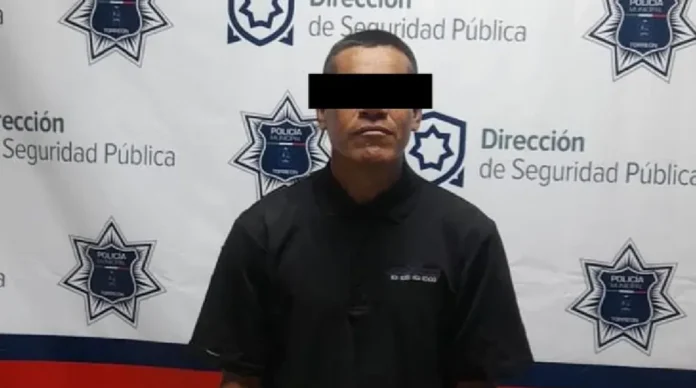 Detienen a sujeto por presuntamente agredir a directora de un colegio en Torreón, Coahuila