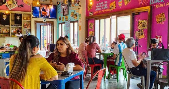 Sólo 10% de restauranteros hablan inglés en Nuevo León, reto rumbo al Mundial 2026: Canirac