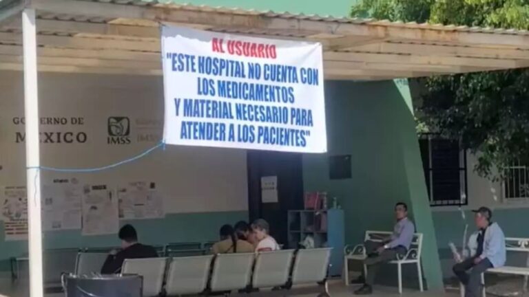 Cierra un hospital el área de registros por falta de papelería en Huixtepec, Oaxaca
