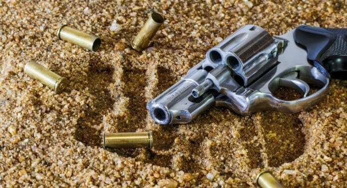 Empresarios de Durango denuncian extorsiones de presuntos delincuentes y del sindicato de un diputado de Morena.