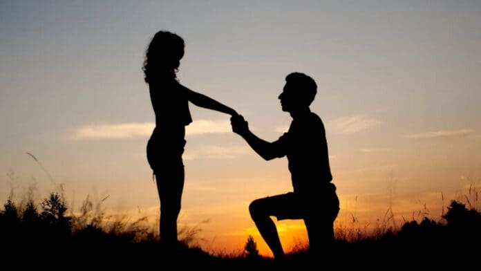 Video: Mujer es golpeada por su pareja tras rechazar propuesta de matrimonio en Perú