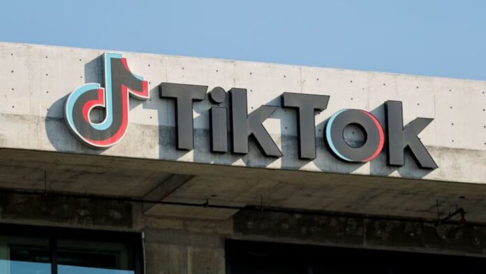 TikTok apuesta por la inteligencia artificial tras despidos masivos en Reino Unido
